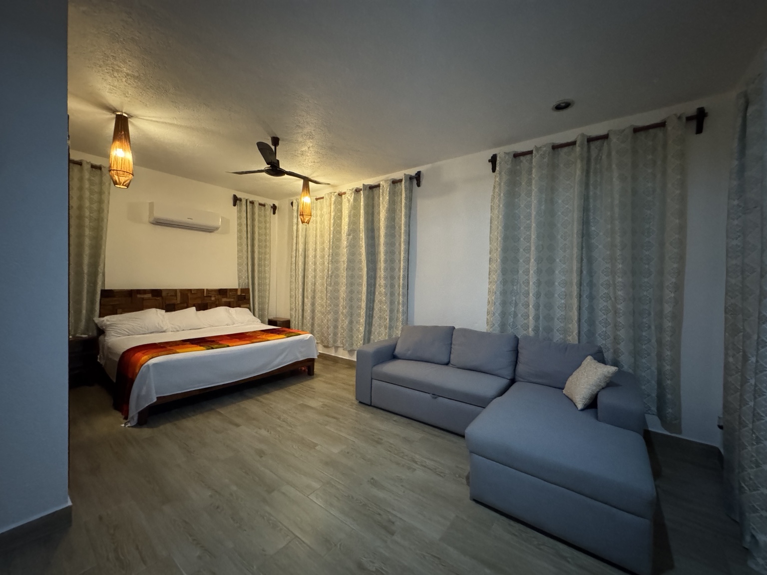 Bedroom suite